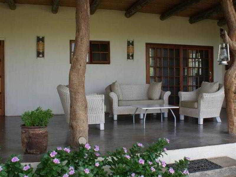 Mbizi Bush Lodge Палаборва Екстериор снимка