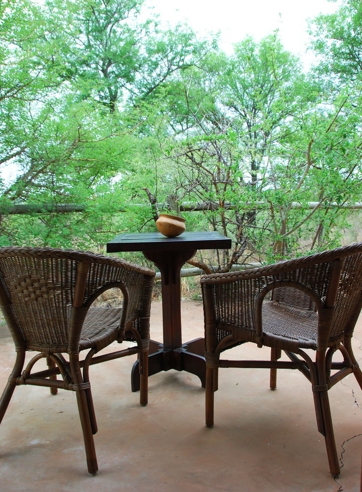 Mbizi Bush Lodge Палаборва Екстериор снимка