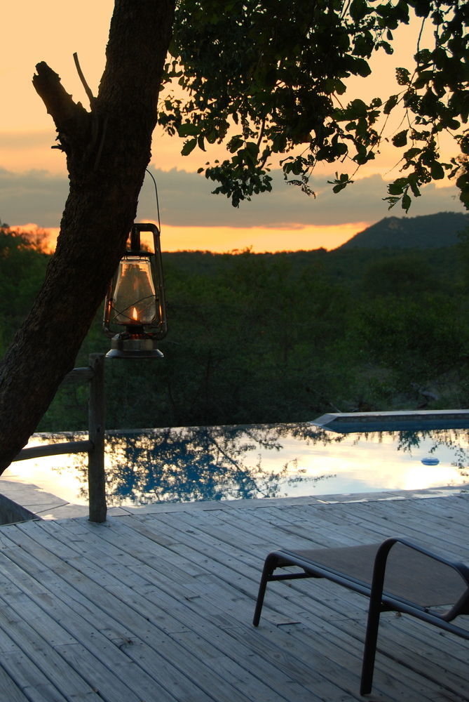 Mbizi Bush Lodge Палаборва Екстериор снимка