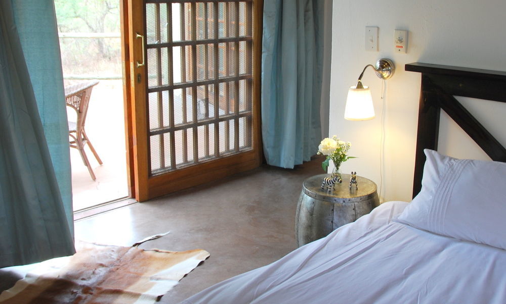 Mbizi Bush Lodge Палаборва Екстериор снимка